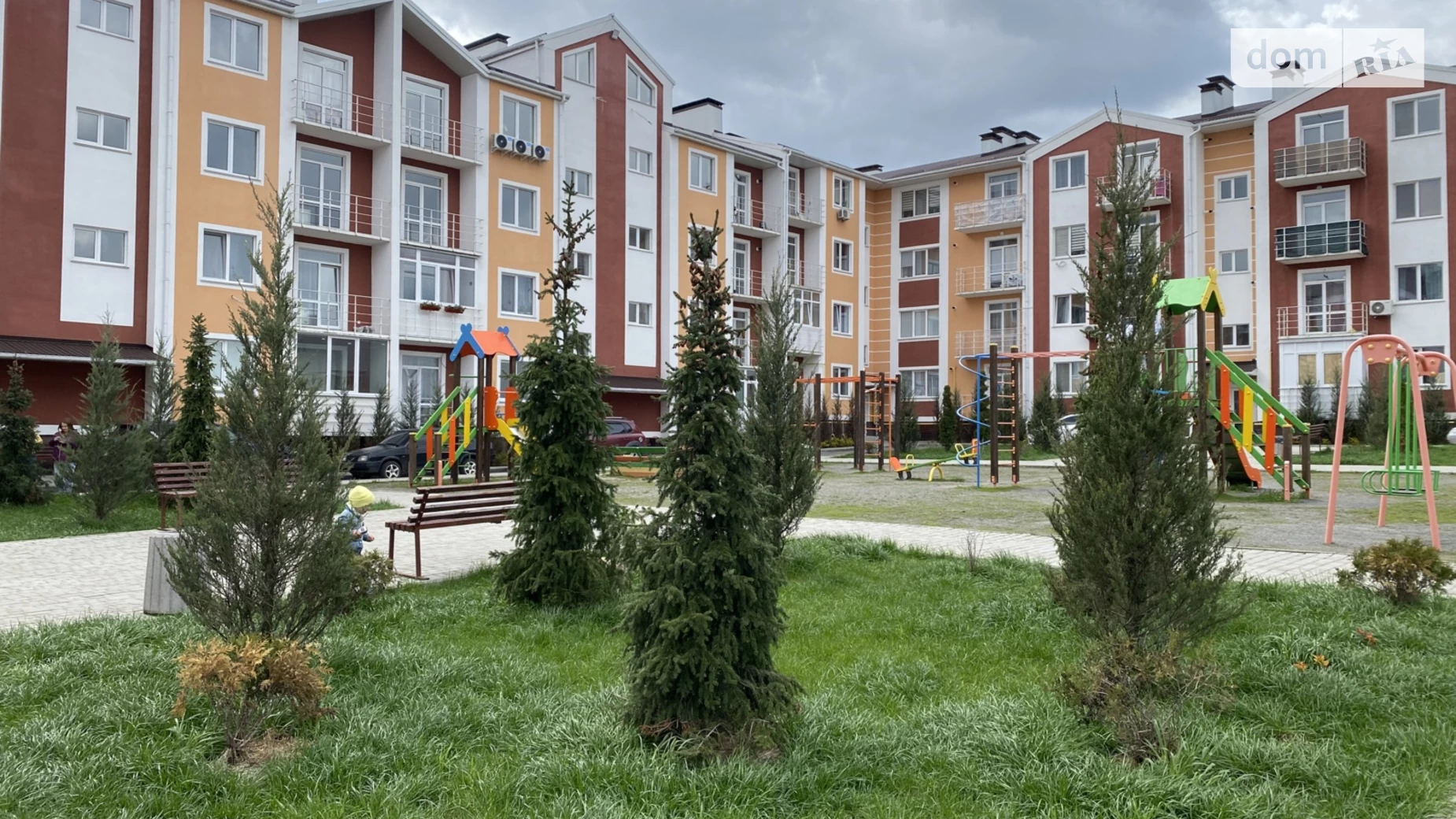 Продается 1-комнатная квартира 33.4 кв. м в Белогородке, ул. Гетьманская, 45