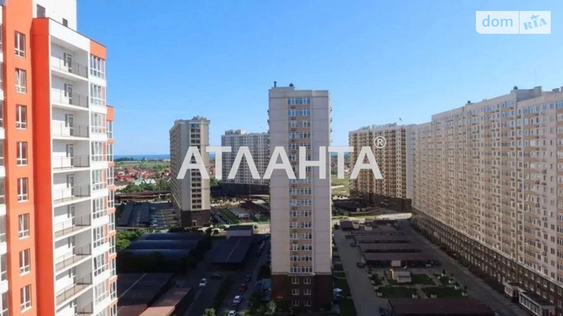Продается 3-комнатная квартира 72 кв. м в Одессе, просп. Небесной Сотни