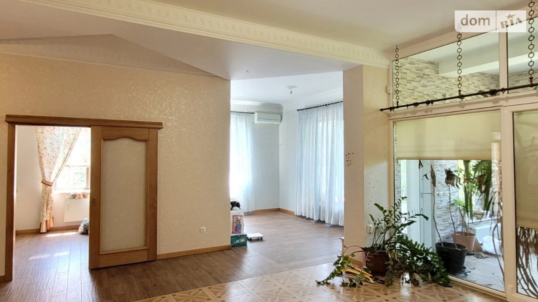 Продается дом на 2 этажа 224 кв. м с гаражом, цена: 399000 $ - фото 5