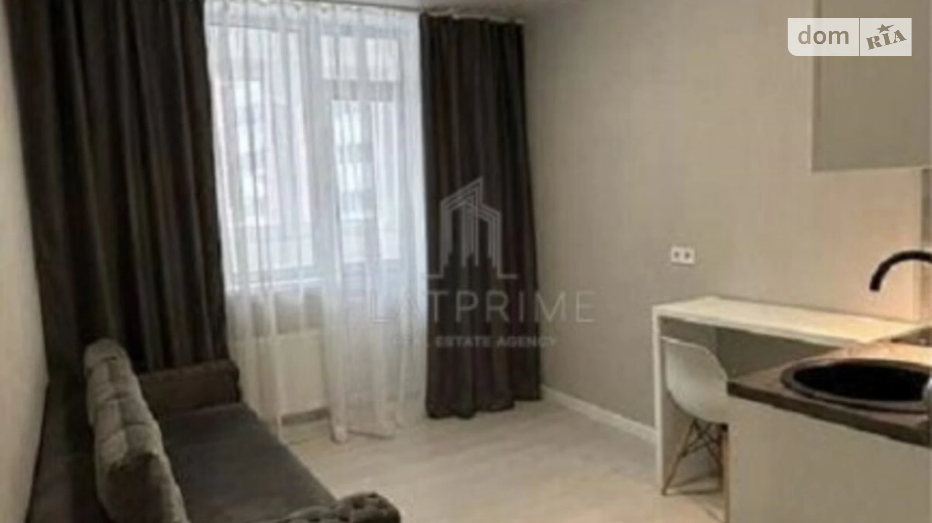 Продается 1-комнатная квартира 43 кв. м в Киеве, пер. Балтийский, 3А