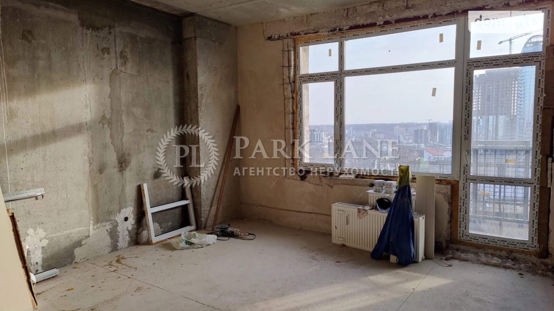 Продается 1-комнатная квартира 50 кв. м в Киеве, ул. Коновальца Евгения, 44А