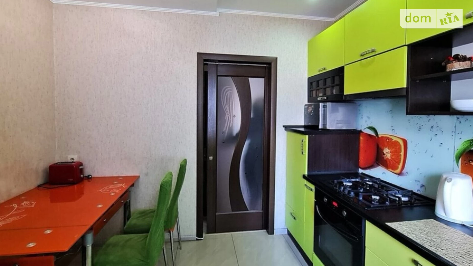 Продается 2-комнатная квартира 69 кв. м в Хмельницком, ул. Степана Бандеры