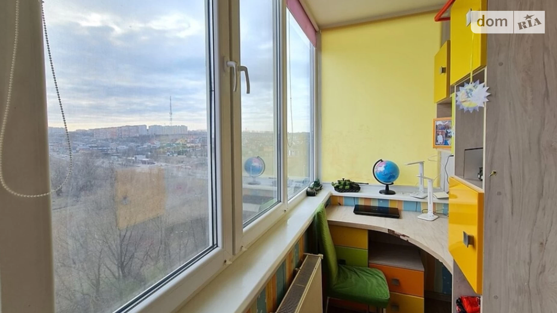 Продается 2-комнатная квартира 69 кв. м в Хмельницком, ул. Степана Бандеры