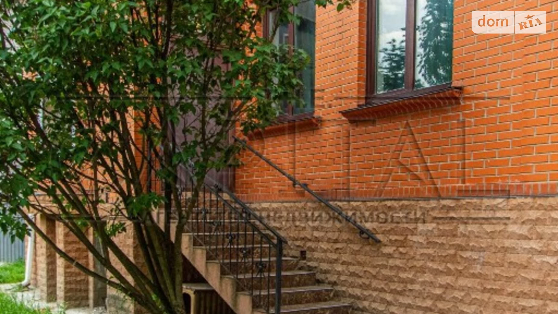 Продается дом на 3 этажа 525 кв. м с балконом, цена: 450000 $ - фото 5