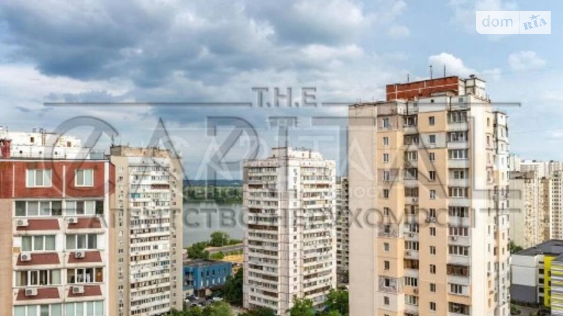 Продается 5-комнатная квартира 248 кв. м в Киеве, просп. Николая  Бажана, 36