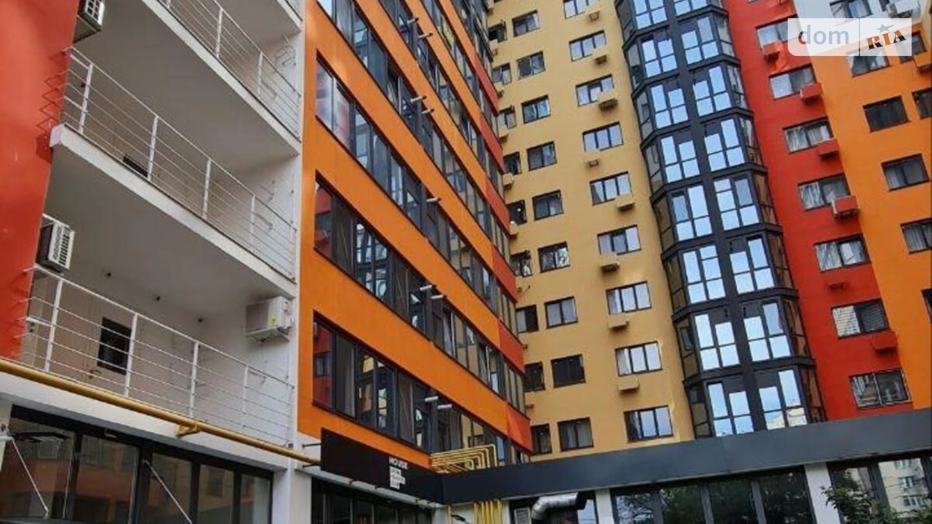 Продається 1-кімнатна квартира 39 кв. м у Одесі, вул. Маршала Малиновського, 18 корпус 5