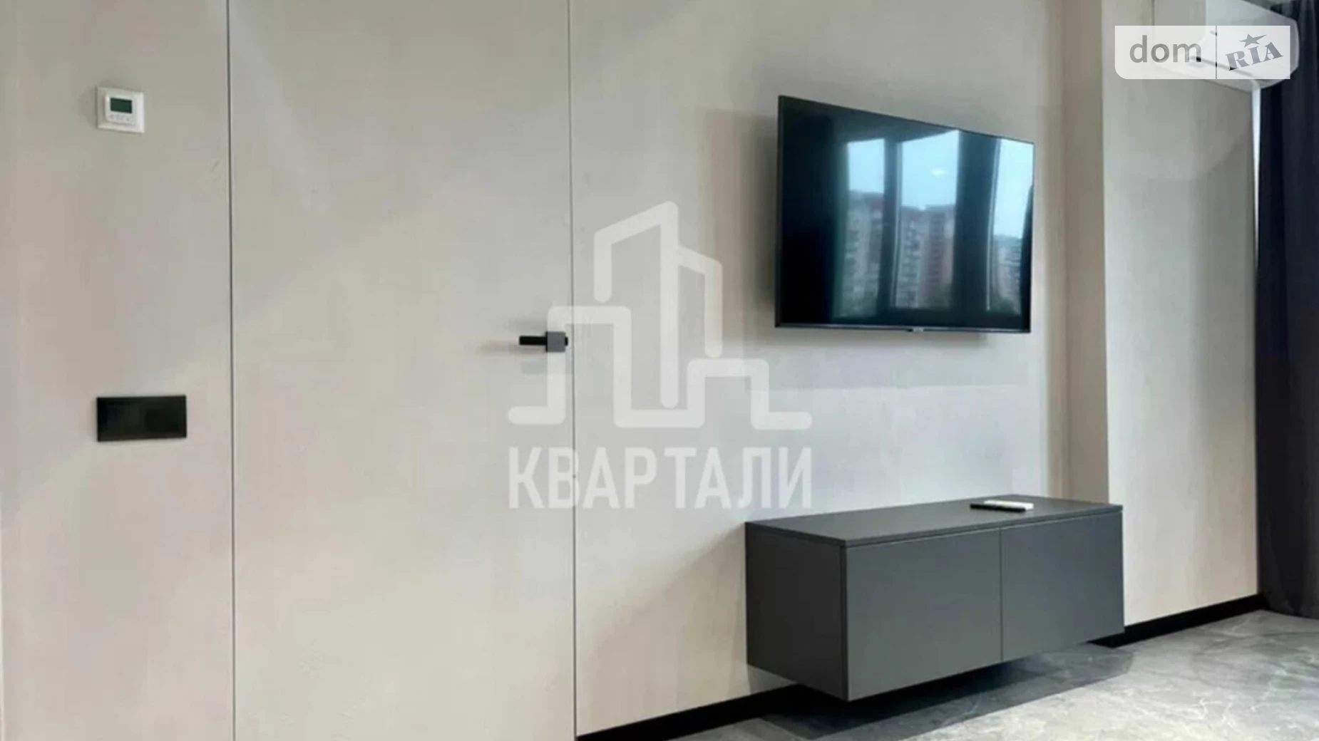 Продается 2-комнатная квартира 52 кв. м в Киеве, ул. Михаила Максимовича, 32 - фото 2