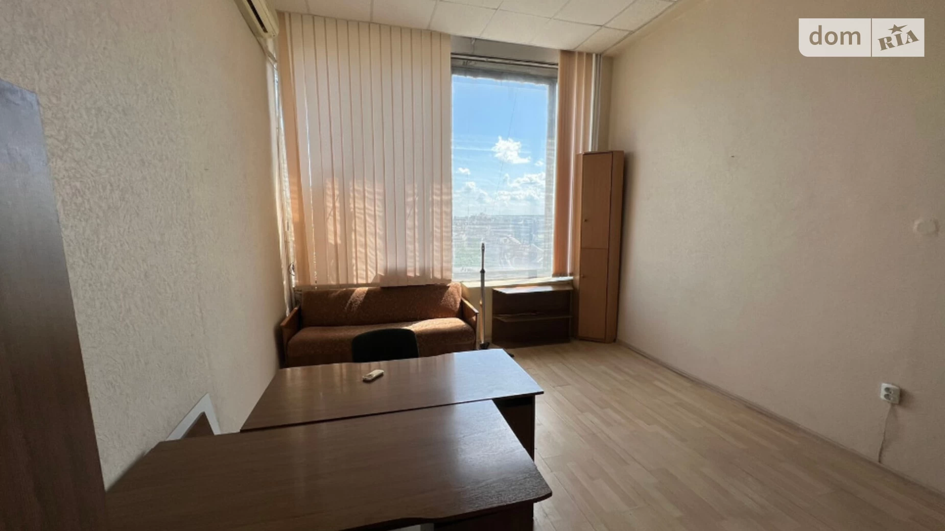 Сдается в аренду офис 24 кв. м в бизнес-центре, цена: 3700 грн - фото 5