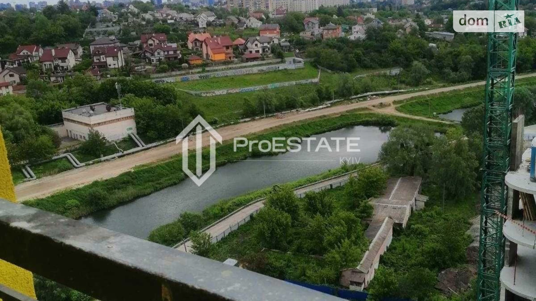 Продается 1-комнатная квартира 36 кв. м в Киеве, ул. Петра Радченко, 27-29