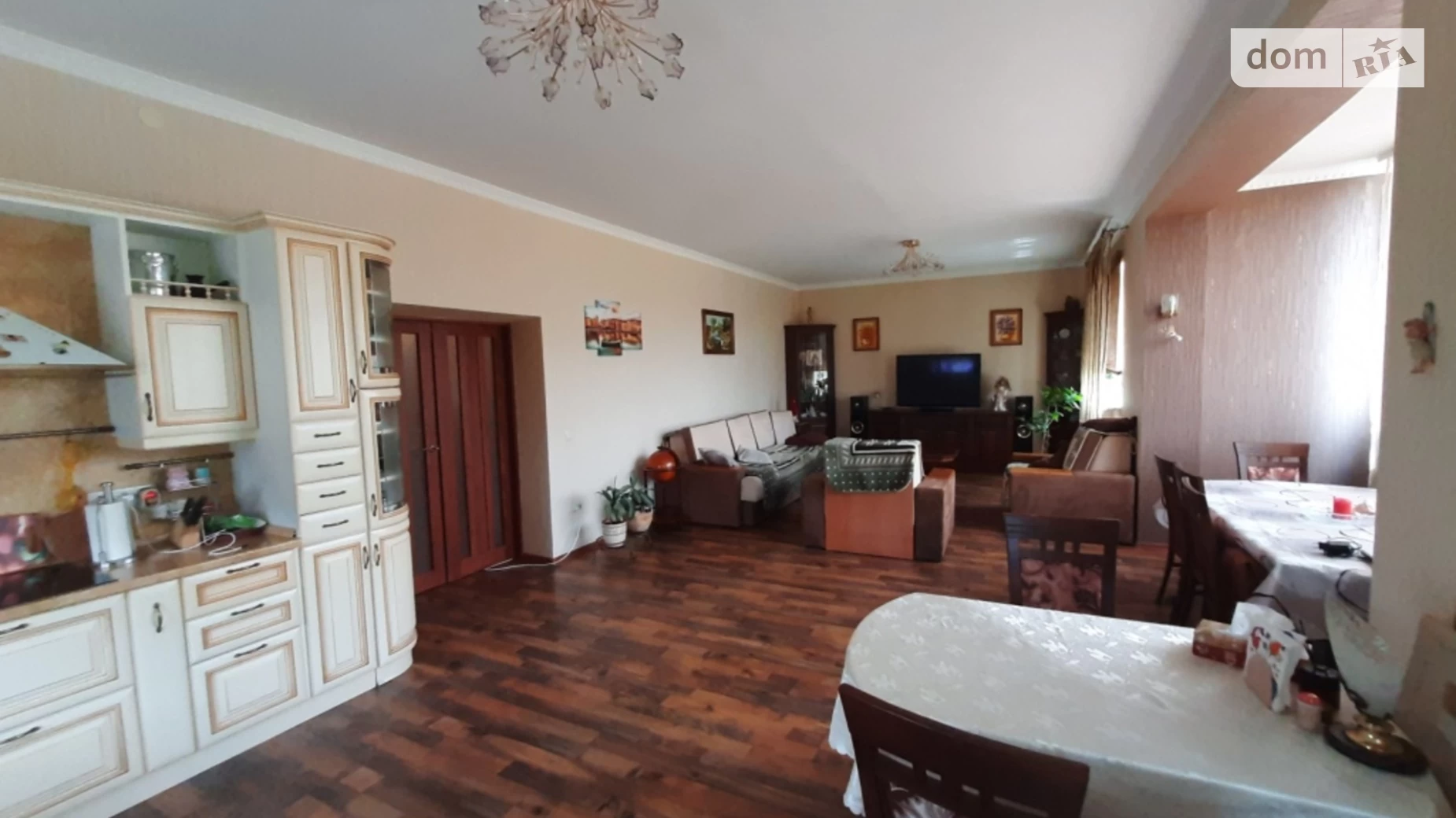 Продается дом на 2 этажа 297.1 кв. м с баней/сауной, цена: 190000 $ - фото 4