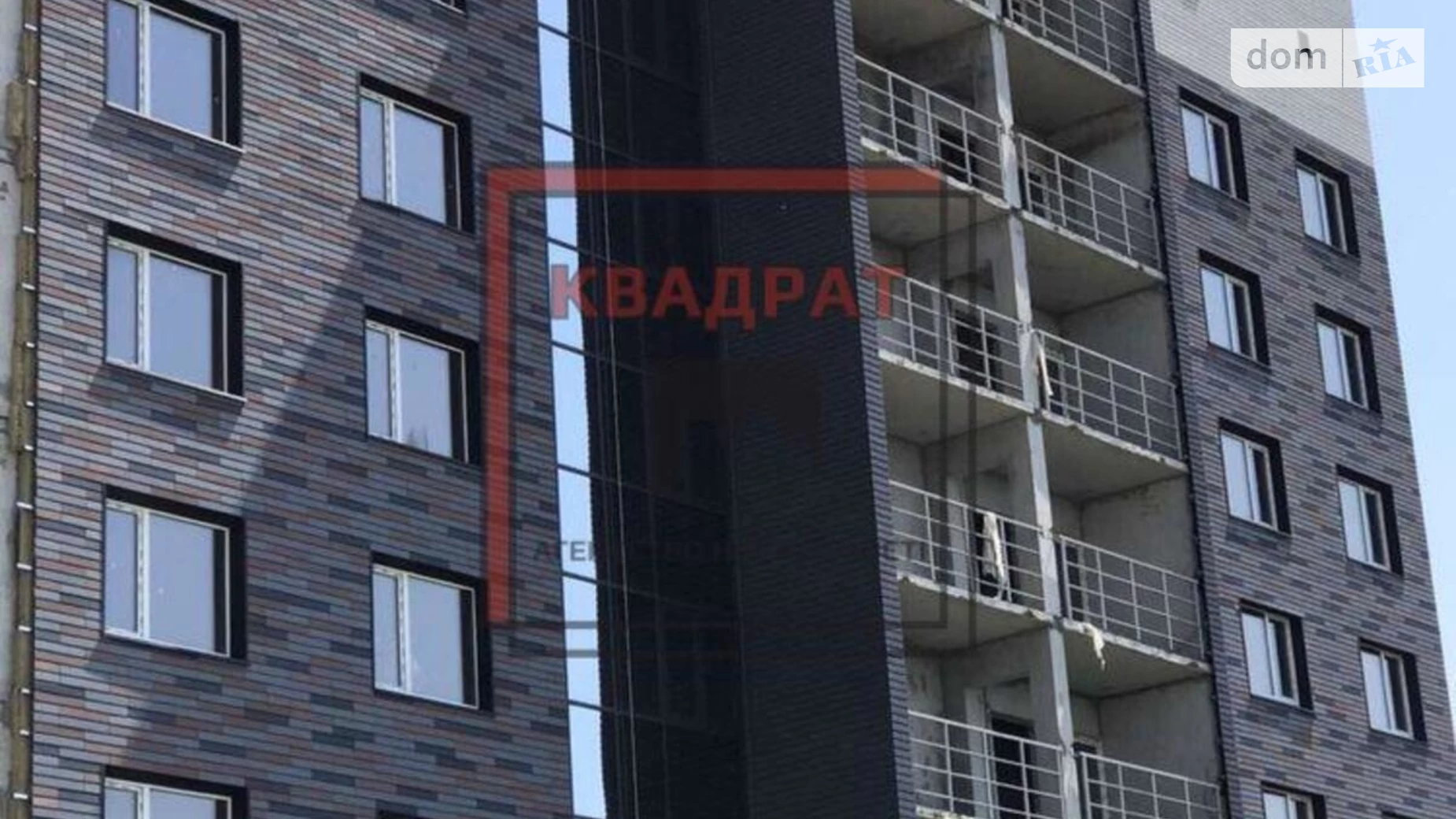 Продается 2-комнатная квартира 70 кв. м в Полтаве, ул. Половка