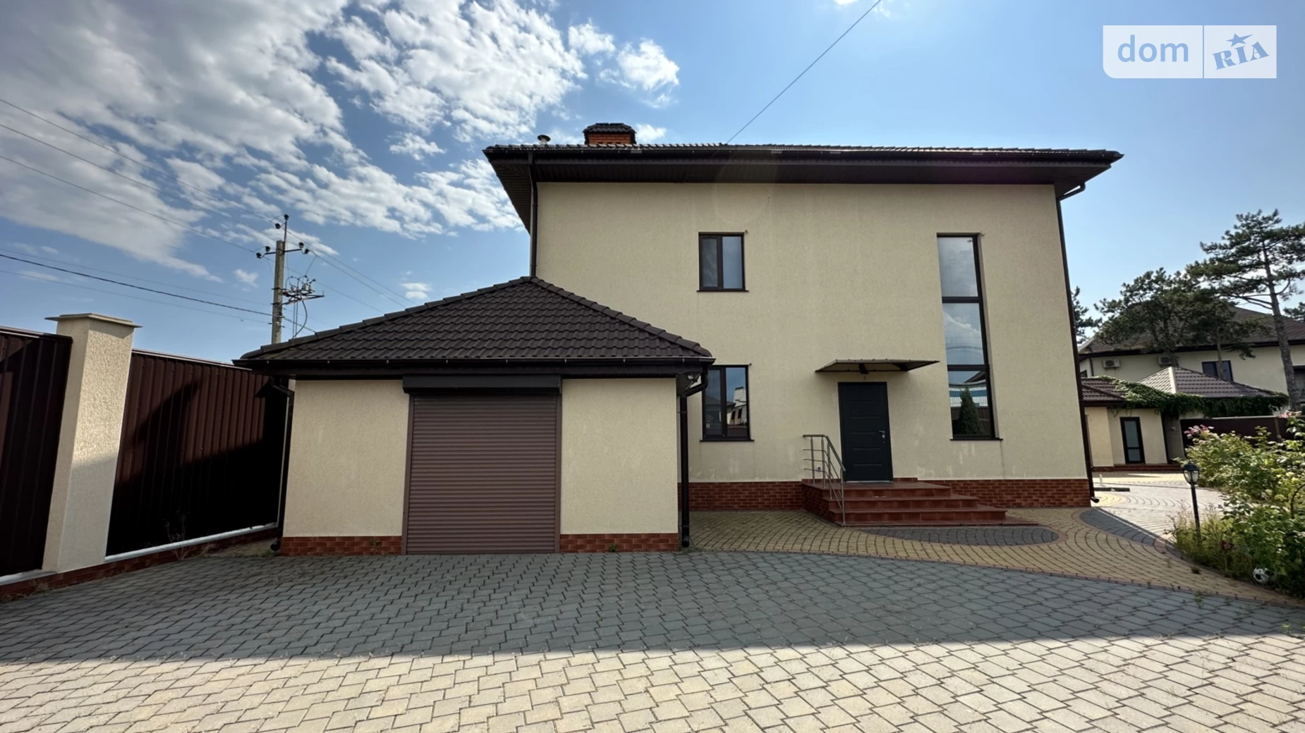 Продается дом на 2 этажа 220 кв. м с мебелью, цена: 180000 $ - фото 3