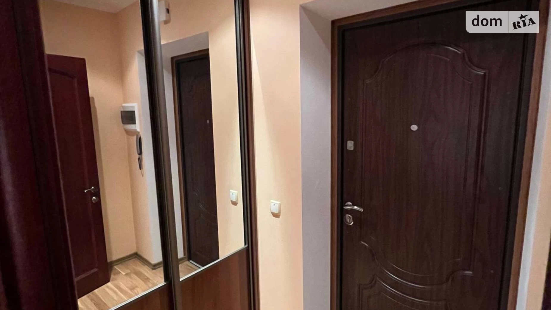 Продается 3-комнатная квартира 109 кв. м в Ивано-Франковске, ул. Симоненко Василия - фото 2