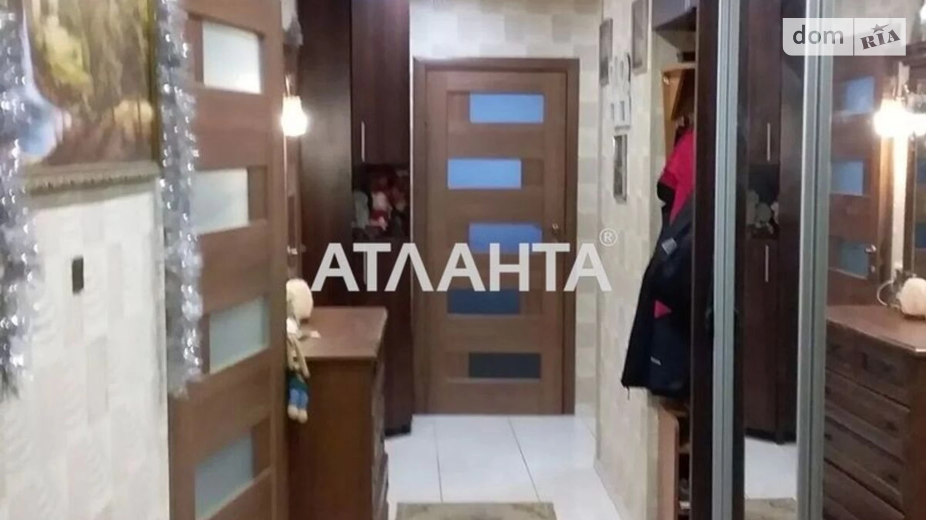 Продается 4-комнатная квартира 84 кв. м в Одессе, ул. Балковская