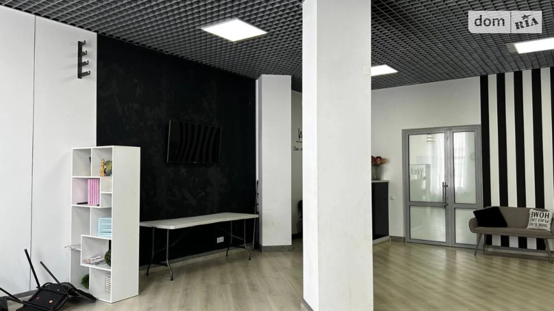 Продается офис 77 кв. м в бизнес-центре, цена: 65500 $ - фото 3