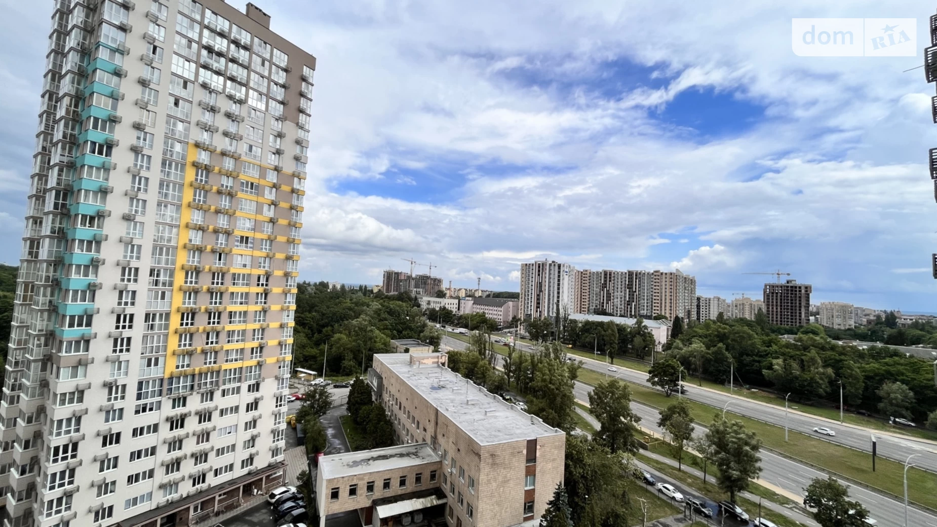 Продается 3-комнатная квартира 87 кв. м в Киеве, ул. Академика Заболотного, 15В - фото 5