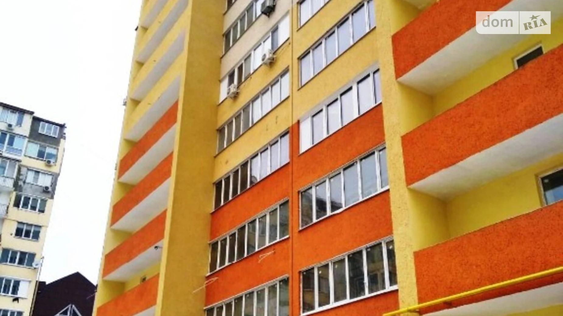 Продается 1-комнатная квартира 50.1 кв. м в Одессе, ул. Академика Сахарова, 16 - фото 2