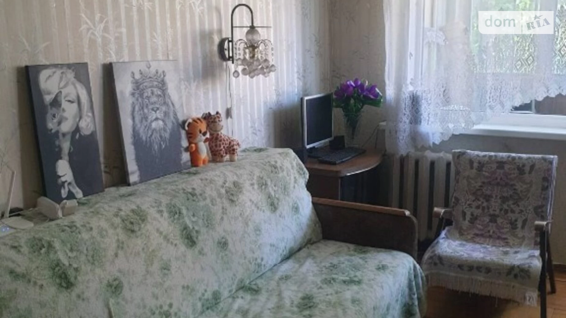 Продається 3-кімнатна квартира 47 кв. м у Одесі, вул. Академіка Філатова, 51