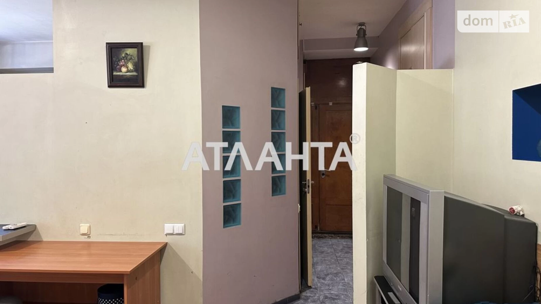 Продається 2-кімнатна квартира 56 кв. м у Одесі, вул. Новосельського