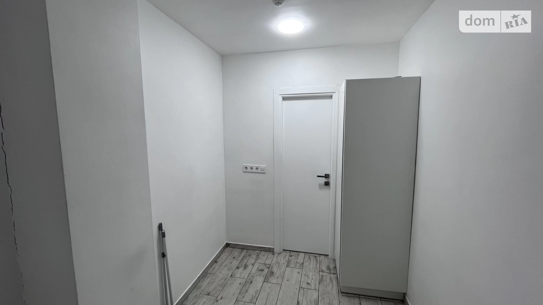 Продається офіс 100 кв. м в бізнес-центрі, цена: 105000 $ - фото 5