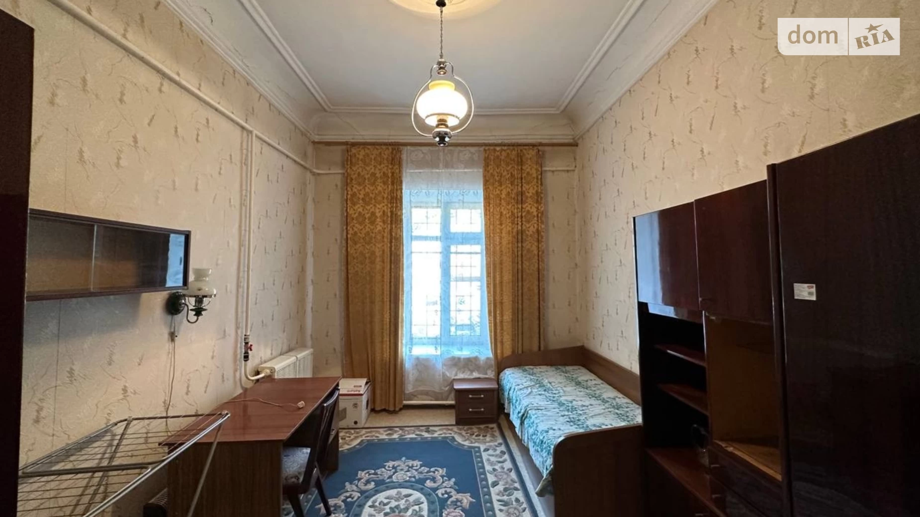Продается 5-комнатная квартира 135 кв. м в Одессе, ул. Ришельевская