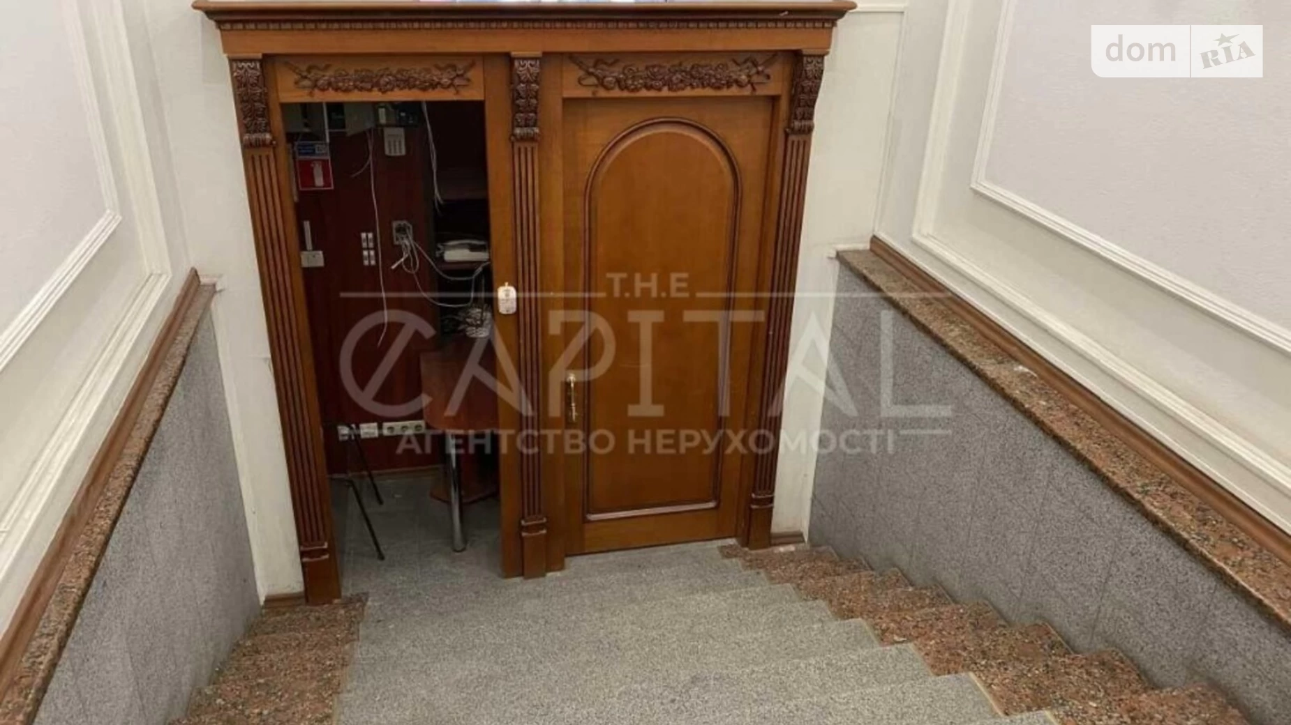 Сдается в аренду офис 162 кв. м в бизнес-центре, цена: 2423 $ - фото 5
