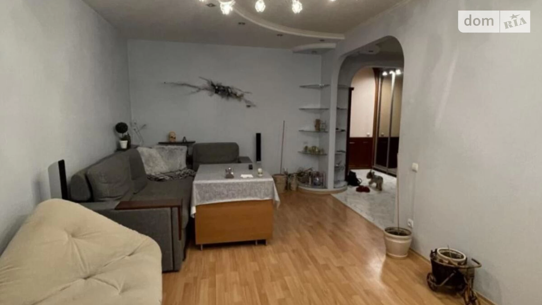 Продается 3-комнатная квартира 76 кв. м в Харькове, ул. Гвардейцев-Широнинцев, 97