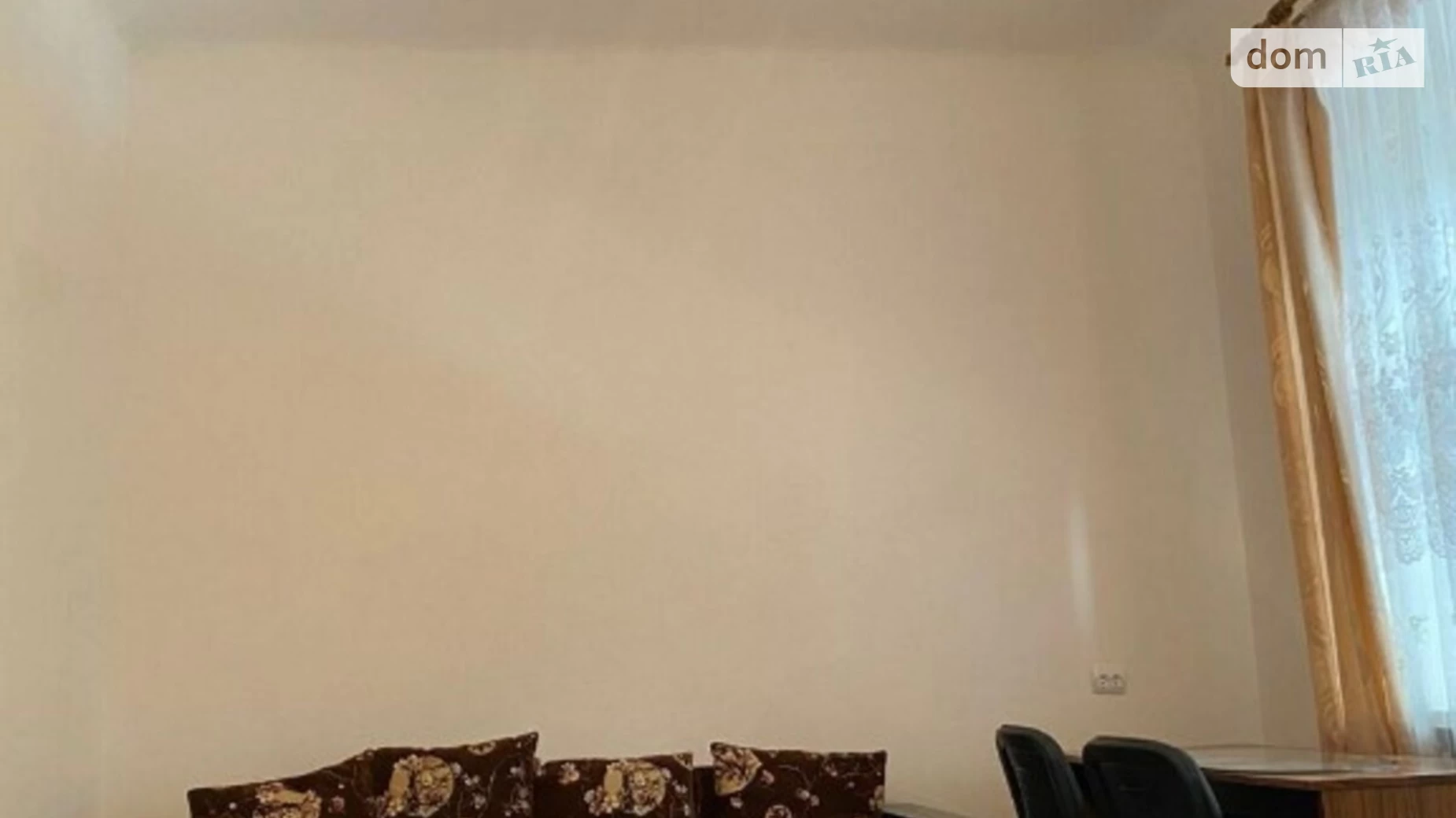 Продается офис 63 кв. м в бизнес-центре, цена: 95000 $ - фото 2