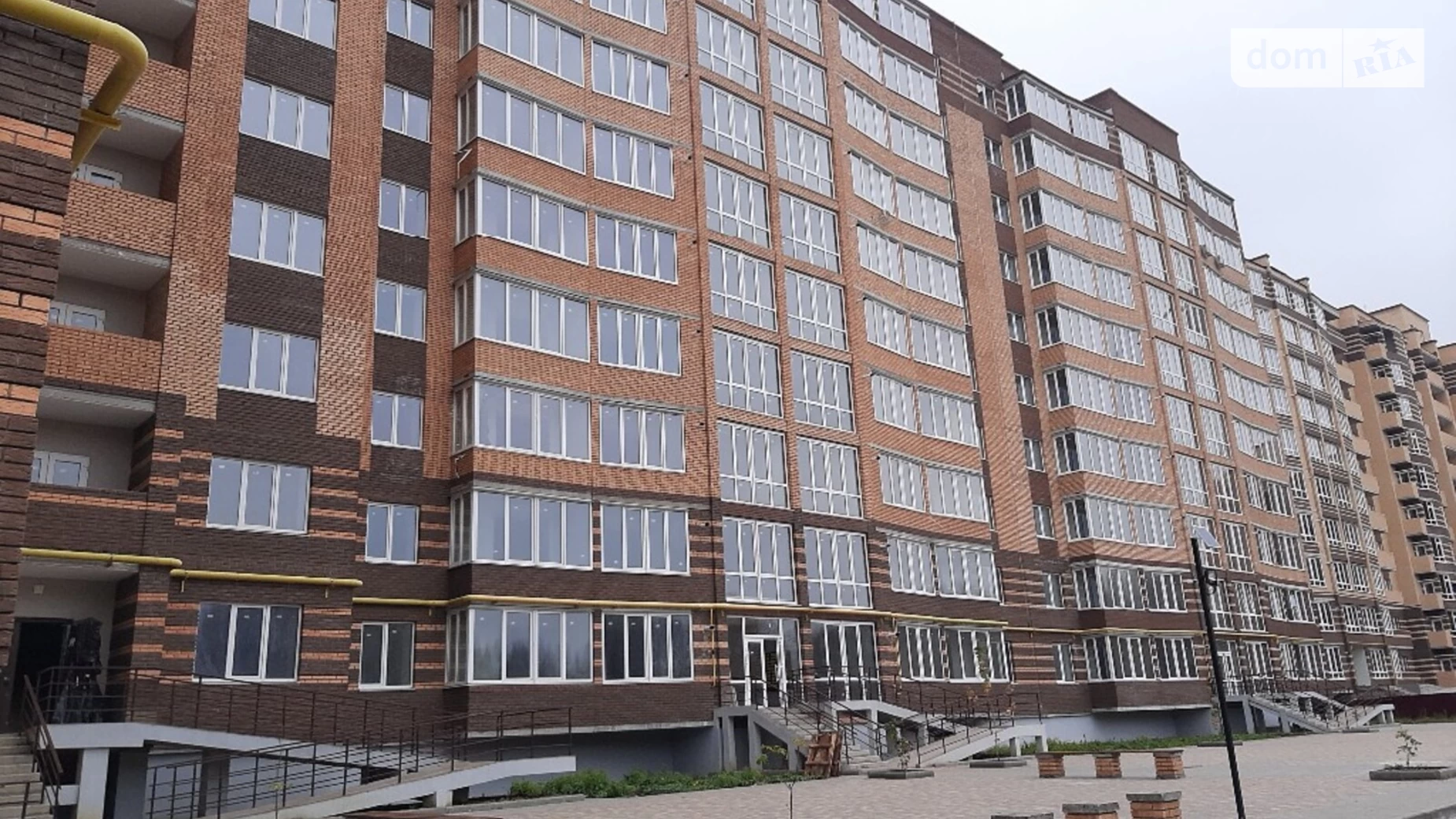 Продается 1-комнатная квартира 53 кв. м в Хмельницком, ул. Заречанская