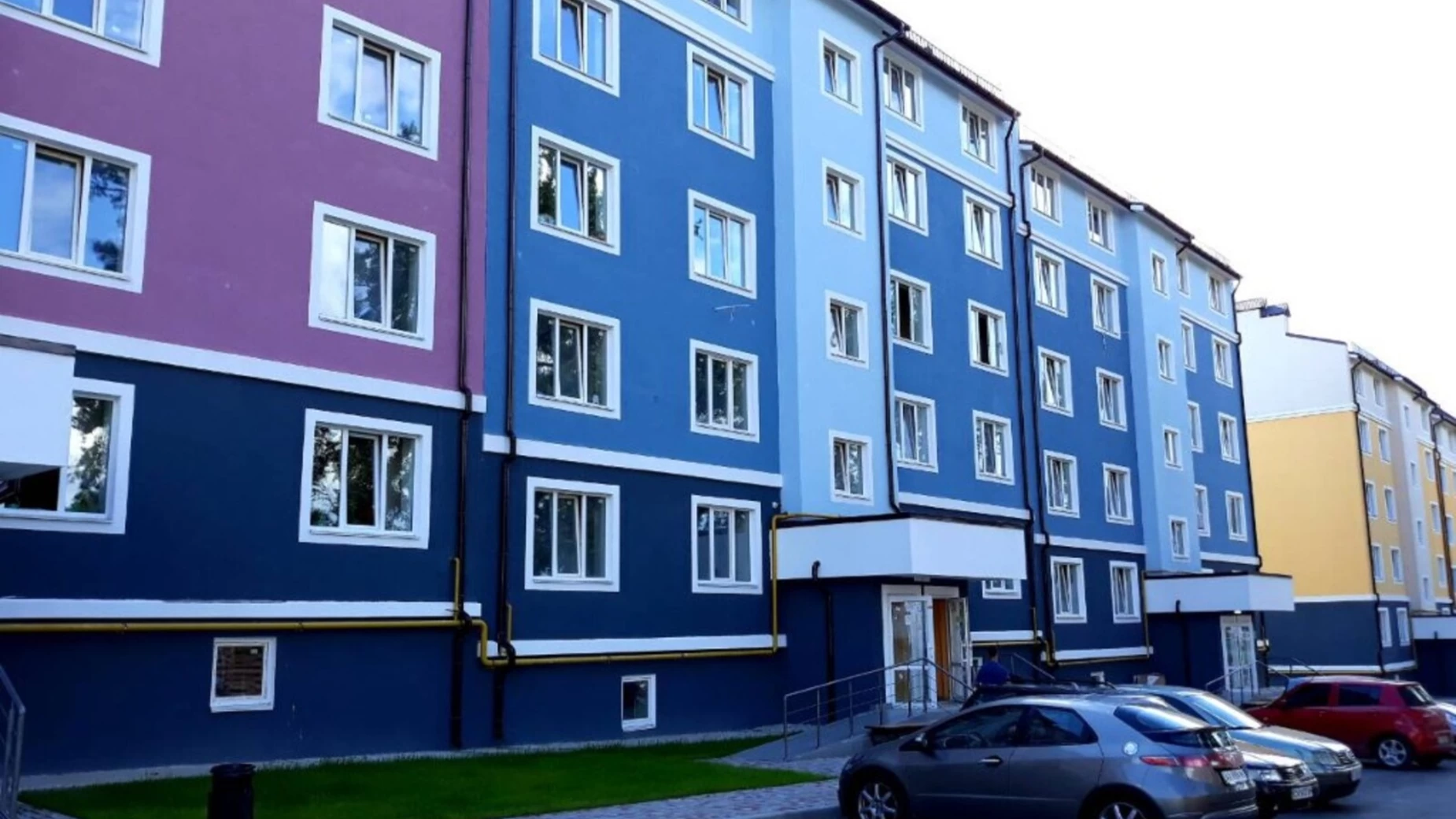 Продается 1-комнатная квартира 35 кв. м в Ирпене, ул. Белокур(Курская), 10