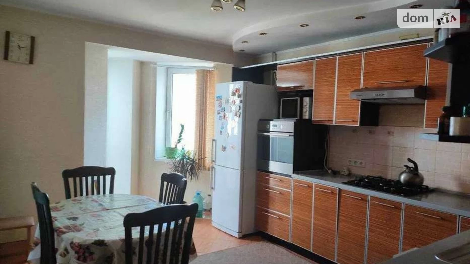 Продается 3-комнатная квартира 76 кв. м в Одессе, ул. Сергея Ядова - фото 2