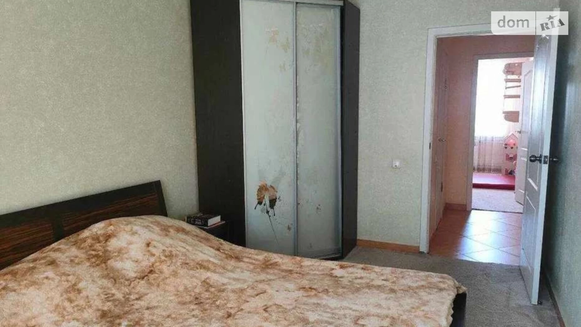 Продается 3-комнатная квартира 76 кв. м в Одессе, ул. Сергея Ядова