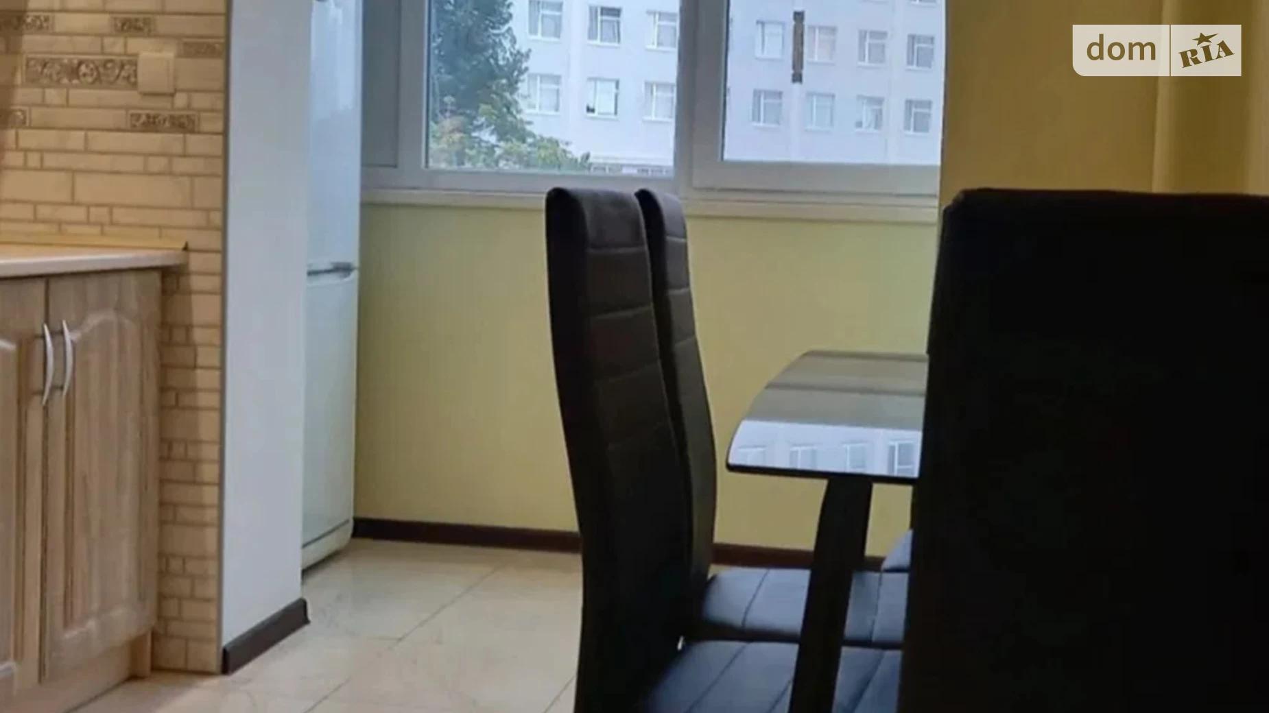 Продается 1-комнатная квартира 33 кв. м в Одессе, ул. Люстдорфская дорога, 114 - фото 2