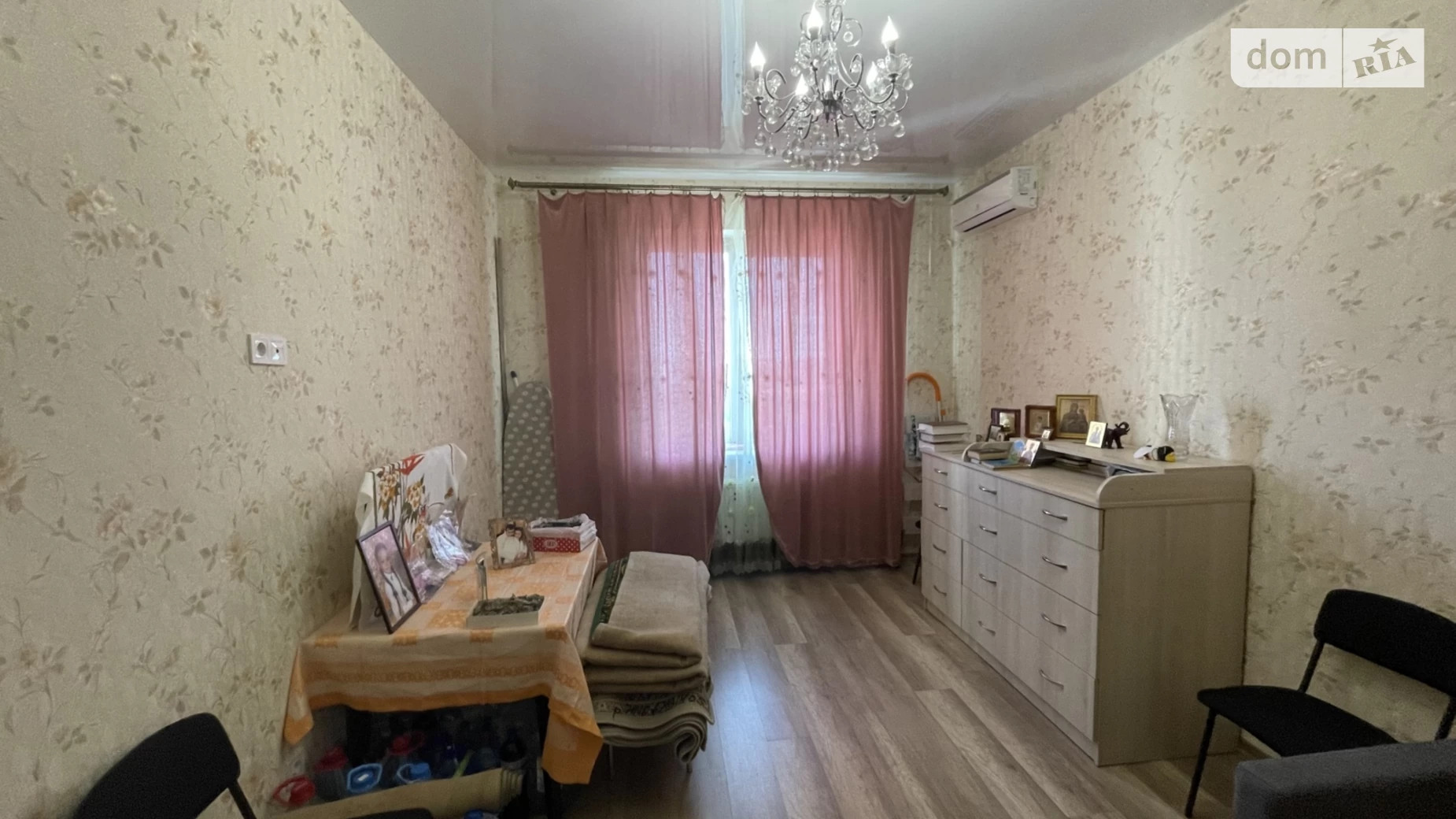 Продается 1-комнатная квартира 50.2 кв. м в Черноморске, ул. Парусная - фото 2