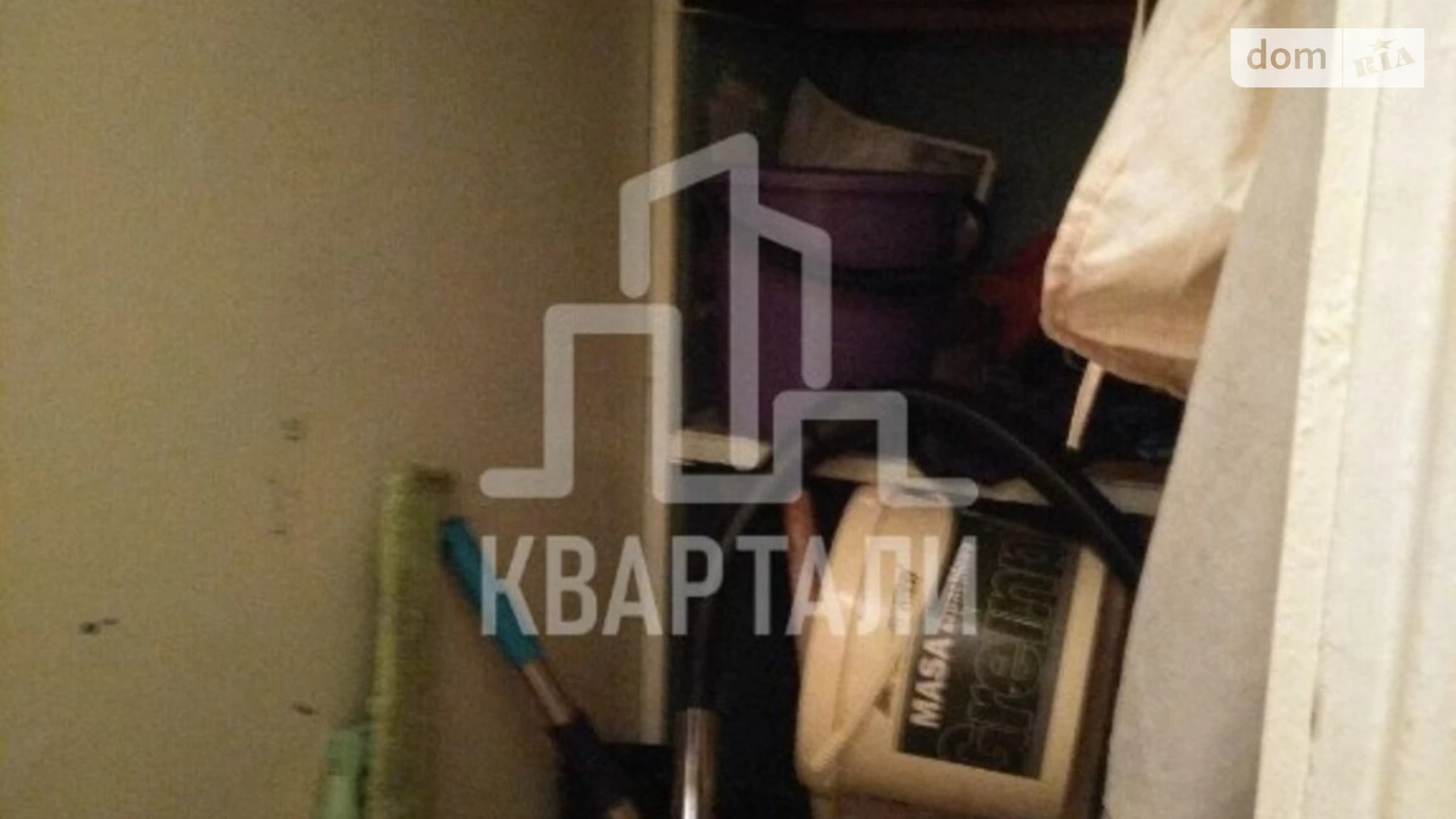 Продается 3-комнатная квартира 64 кв. м в Киеве, просп. Леся Курбаса(50-летия Октября), 18