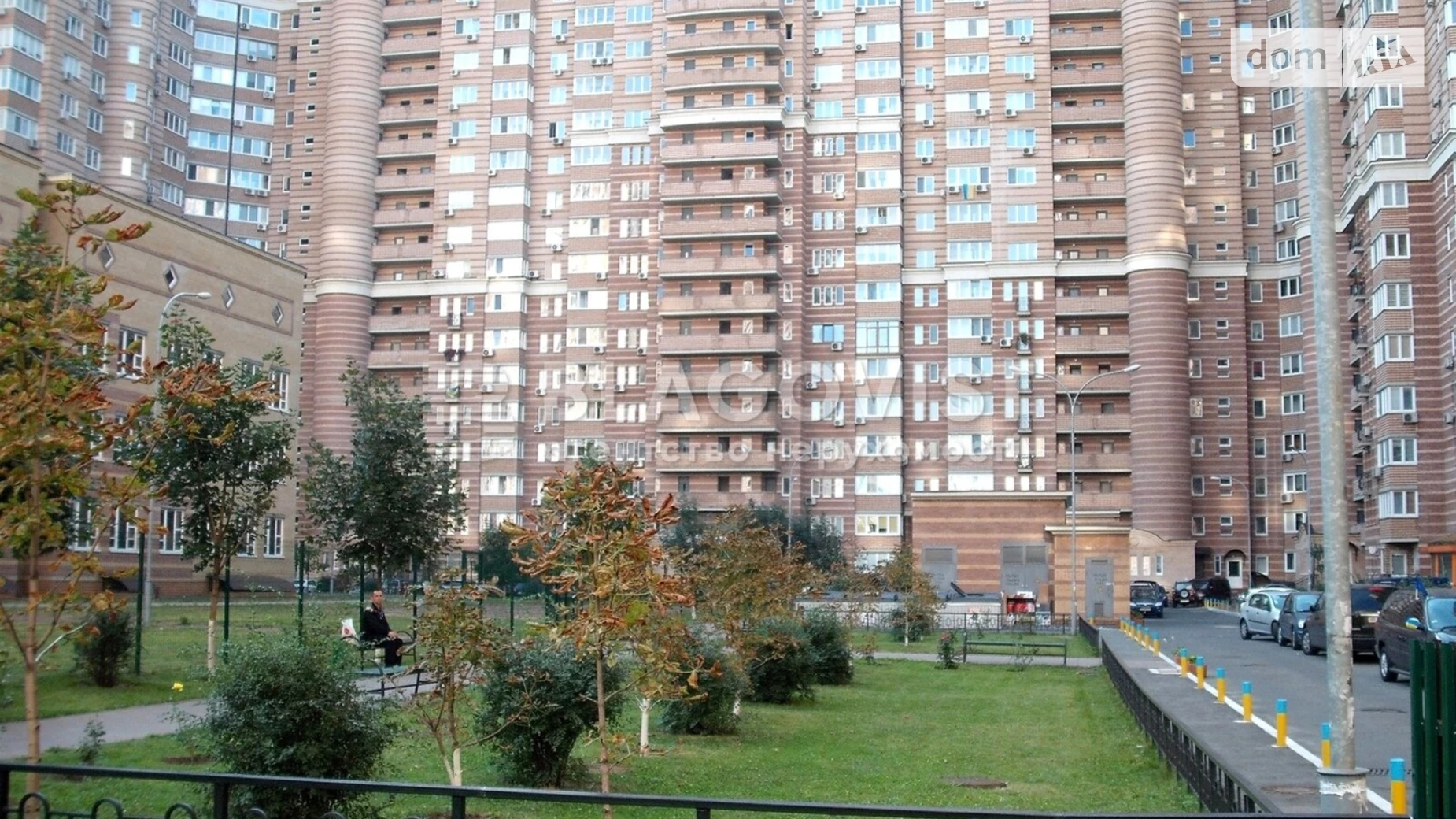 Продается 2-комнатная квартира 85 кв. м в Киеве, ул. Голосеевская, 13Б - фото 2