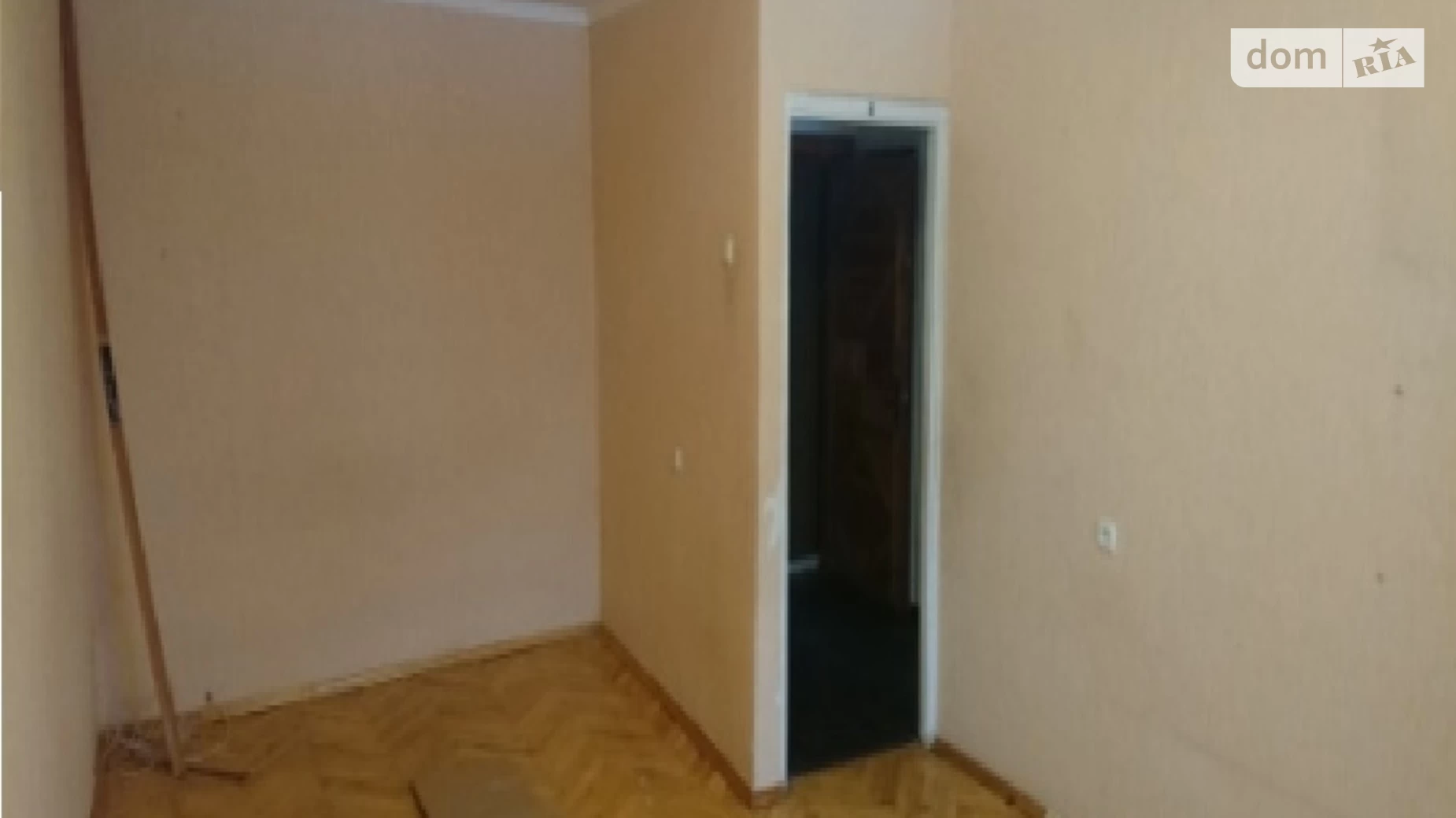 Продается 1-комнатная квартира 29 кв. м в Киеве, ул. Полковая, 78