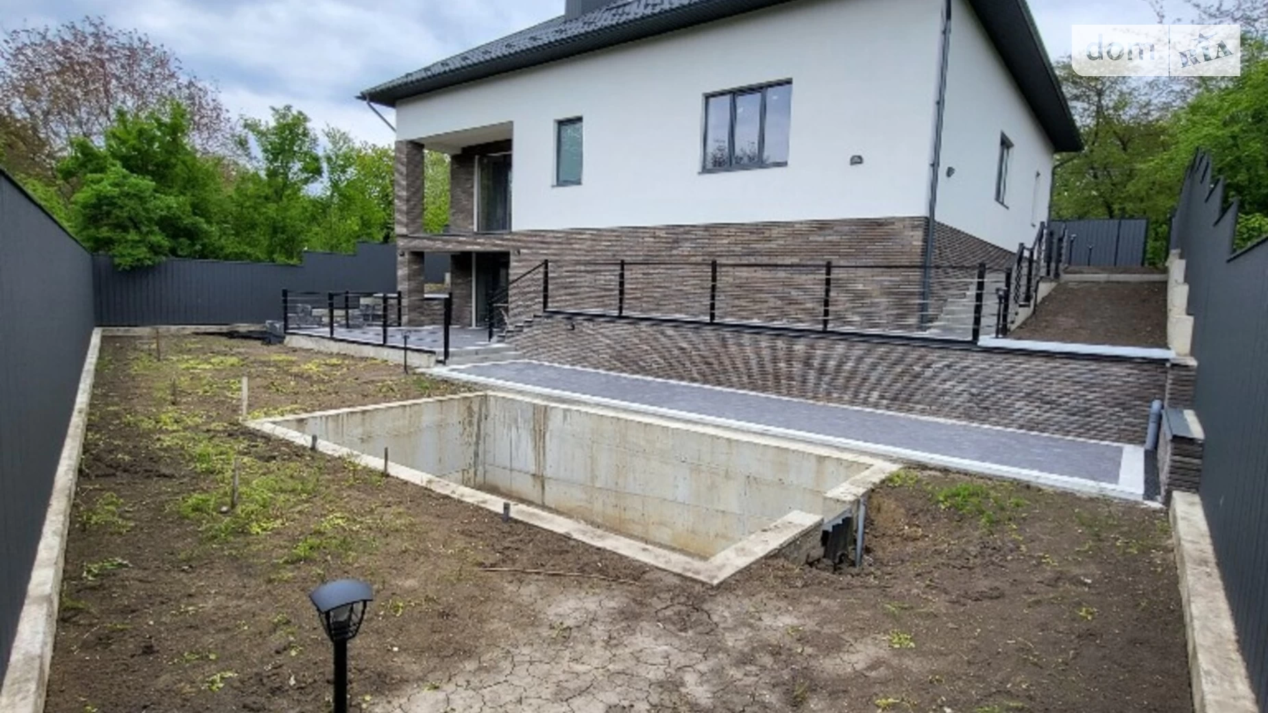 Продається будинок 2 поверховий 220 кв. м з садом, цена: 190000 $ - фото 5