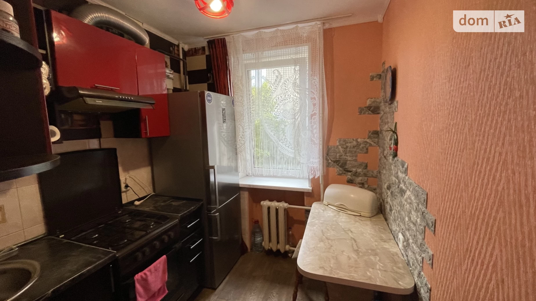 Продается 1-комнатная квартира 31 кв. м в Черноморске, ул. Виталия Шума - фото 2