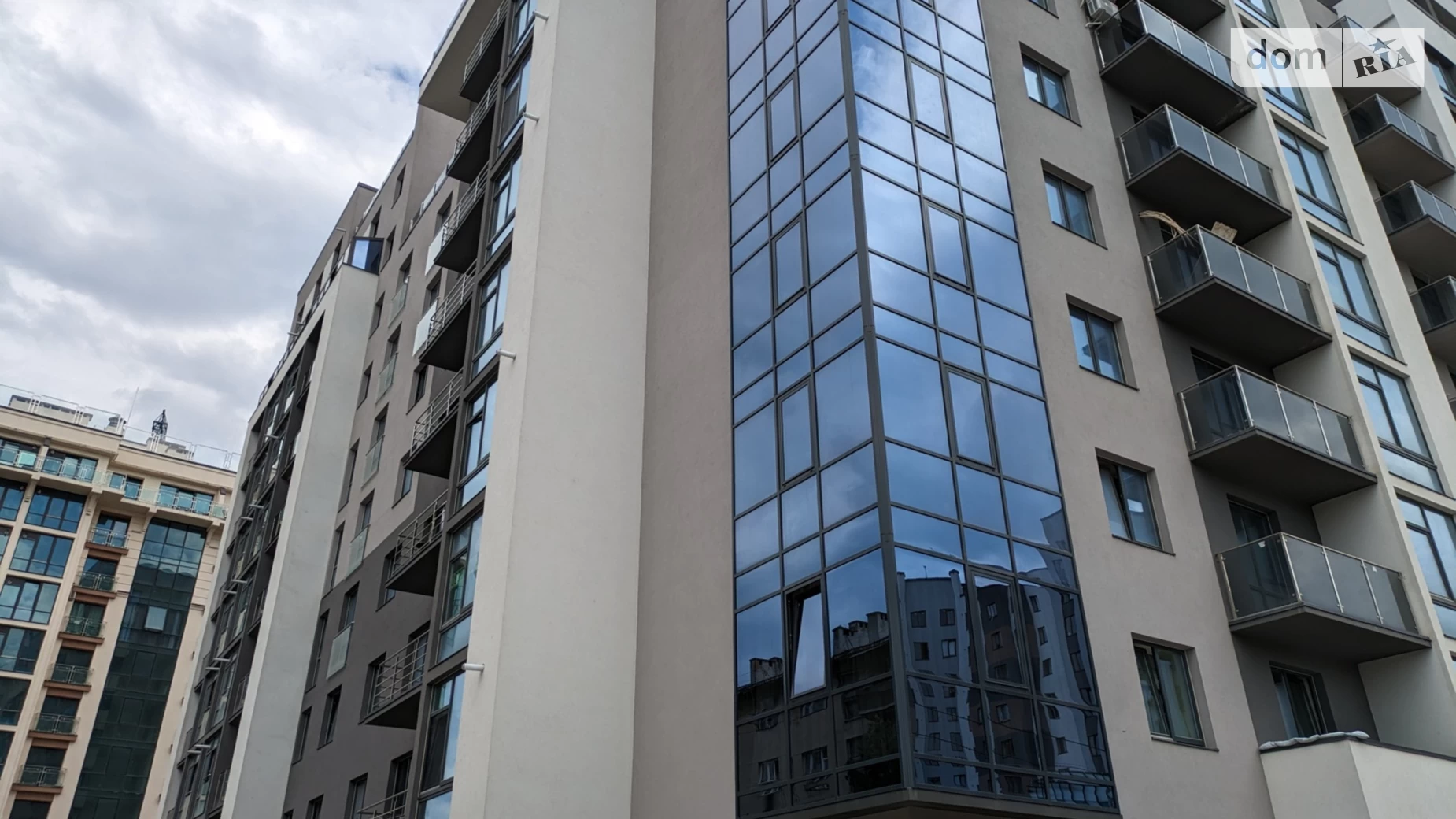Продается 1-комнатная квартира 49 кв. м в Ивано-Франковске - фото 4