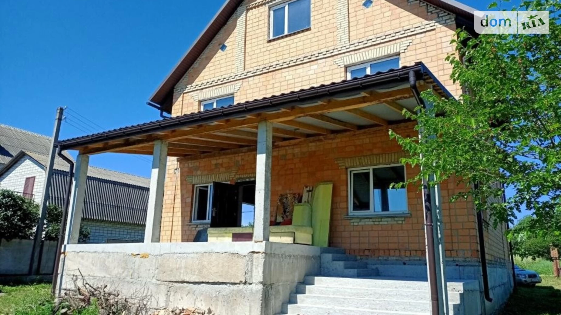 Продается дом на 2 этажа 258 кв. м с террасой, цена: 98500 $ - фото 2