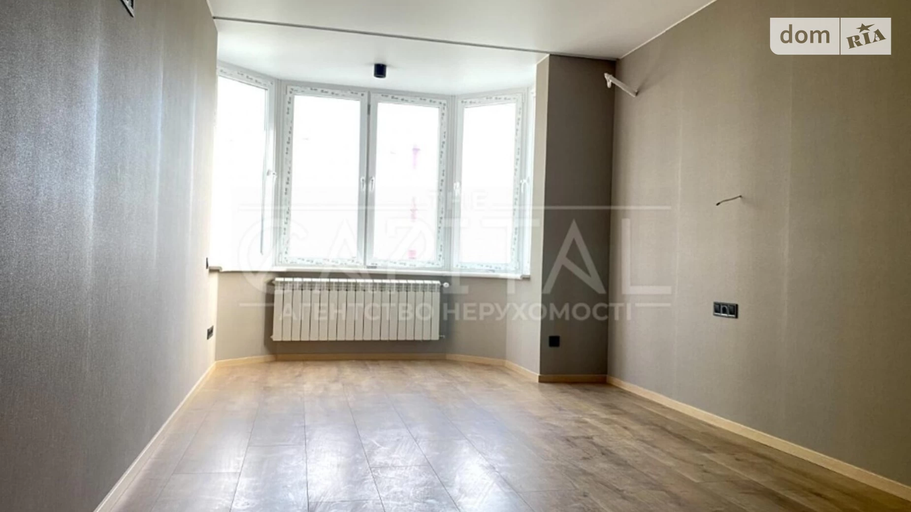 Продається 3-кімнатна квартира 106 кв. м у Коцюбинському, вул. Пономарьова