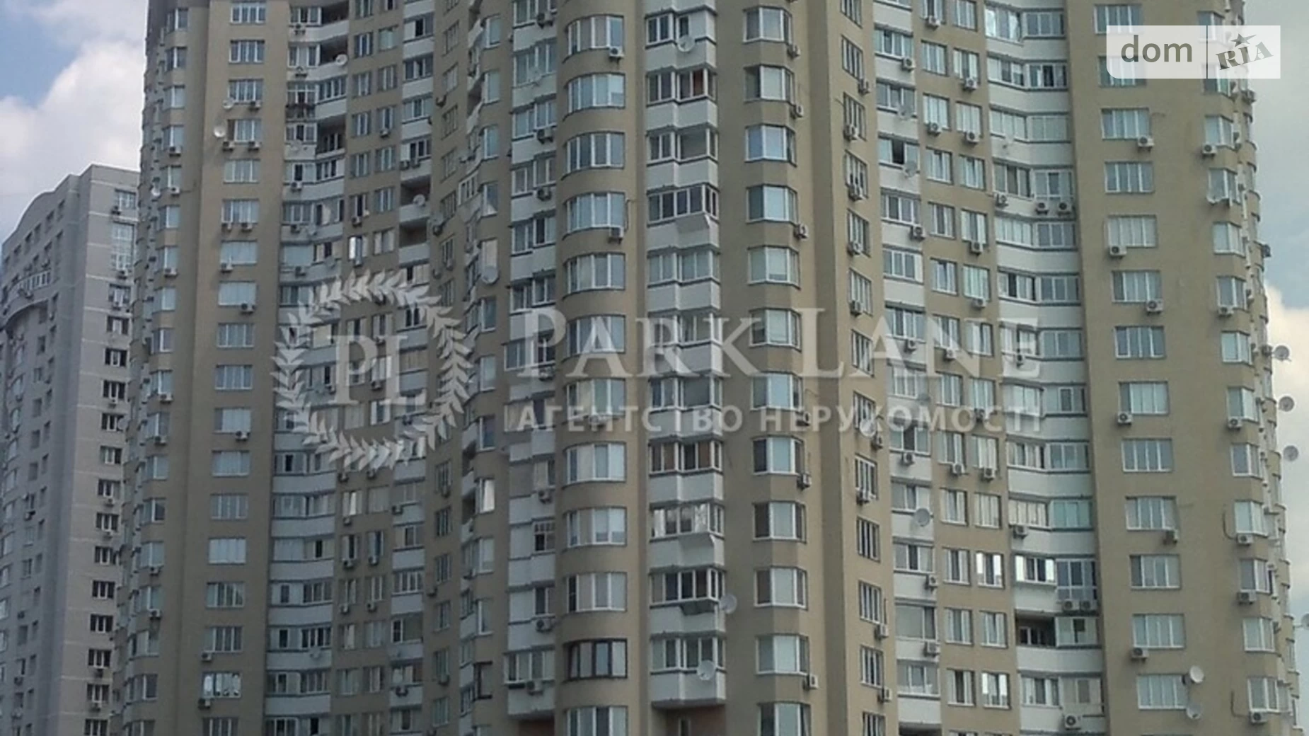 Продается 3-комнатная квартира 100 кв. м в Киеве, просп. Николая  Бажана, 1М