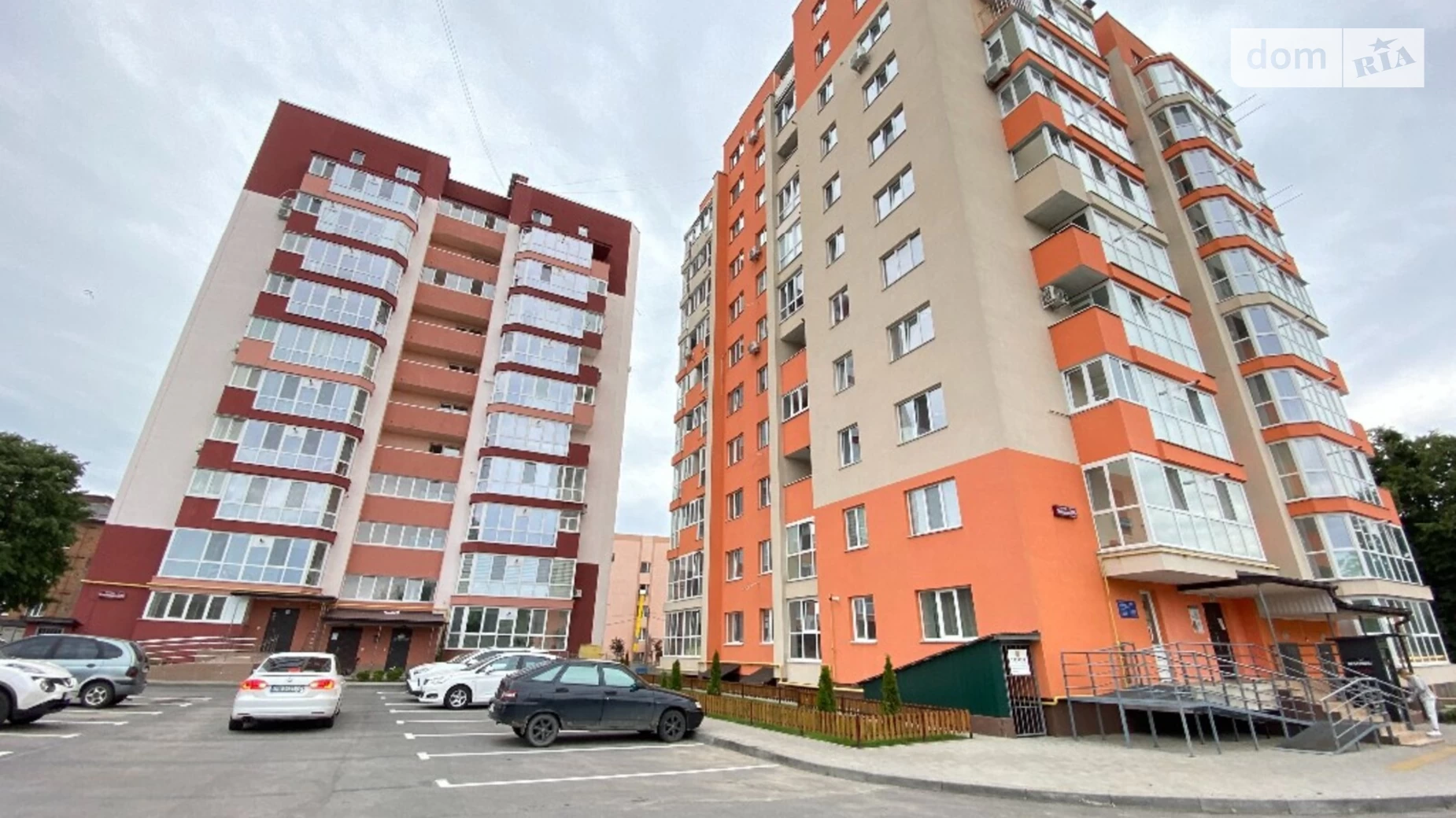 Продается 1-комнатная квартира 49.1 кв. м в Виннице, ул. Синеводская(Маяковского)