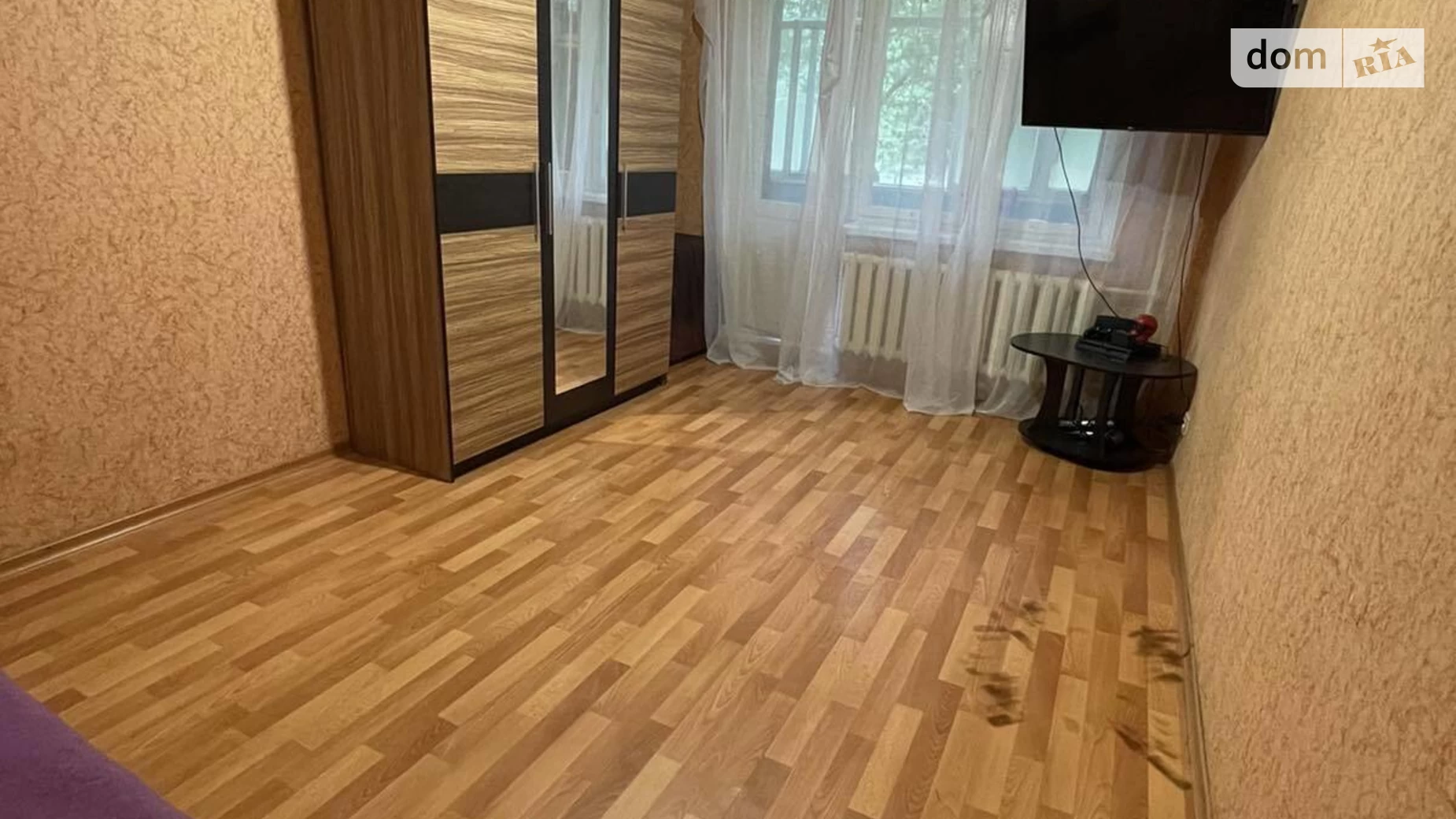 Продается 1-комнатная квартира 33 кв. м в Харькове, пр. Садовый