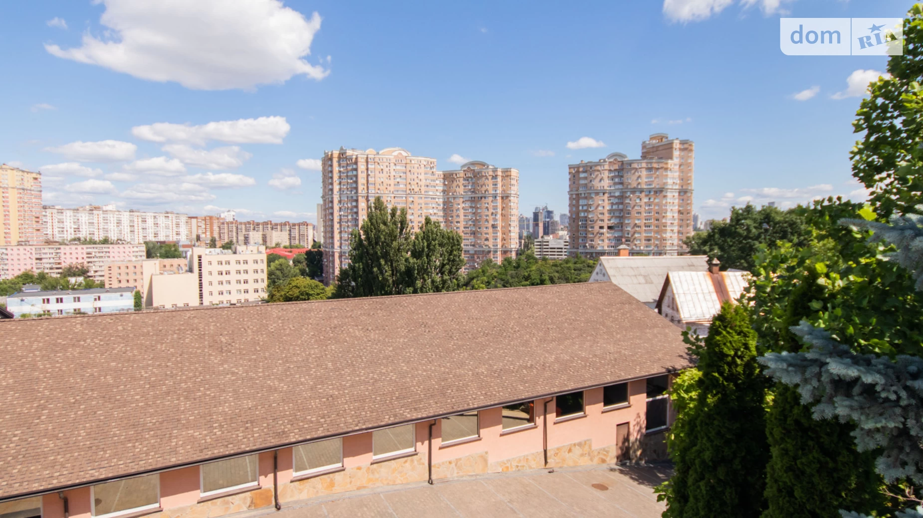 Сдается в аренду дом на 2 этажа 680 кв. м с террасой, цена: 8000 $ - фото 2
