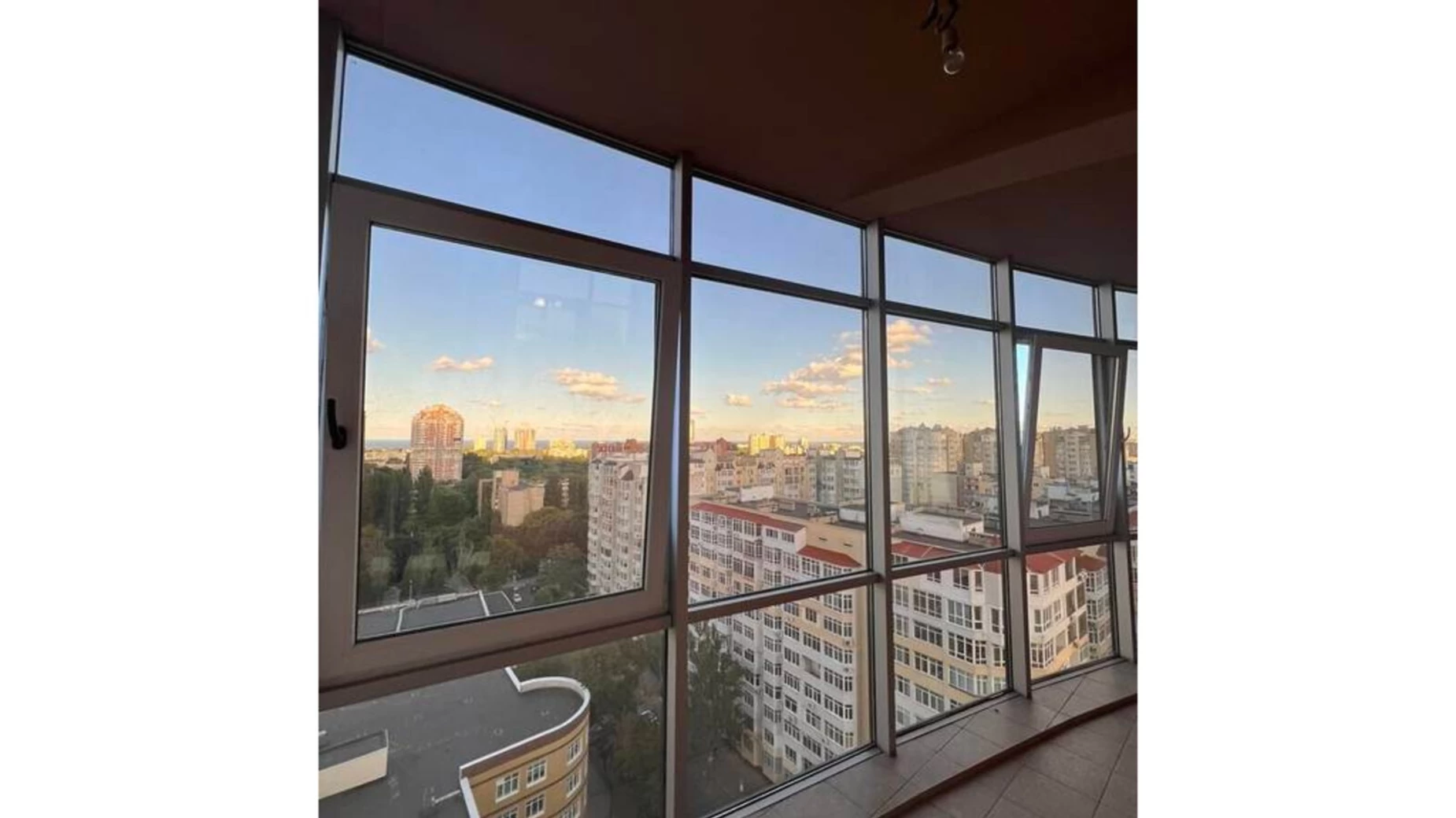 Продается 1-комнатная квартира 76 кв. м в Одессе, ул. Армейская - фото 5