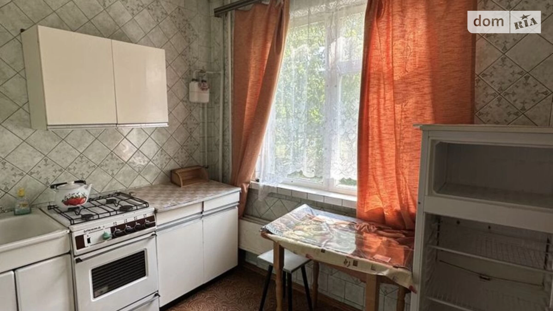 Продается 4-комнатная квартира 69 кв. м в Харькове