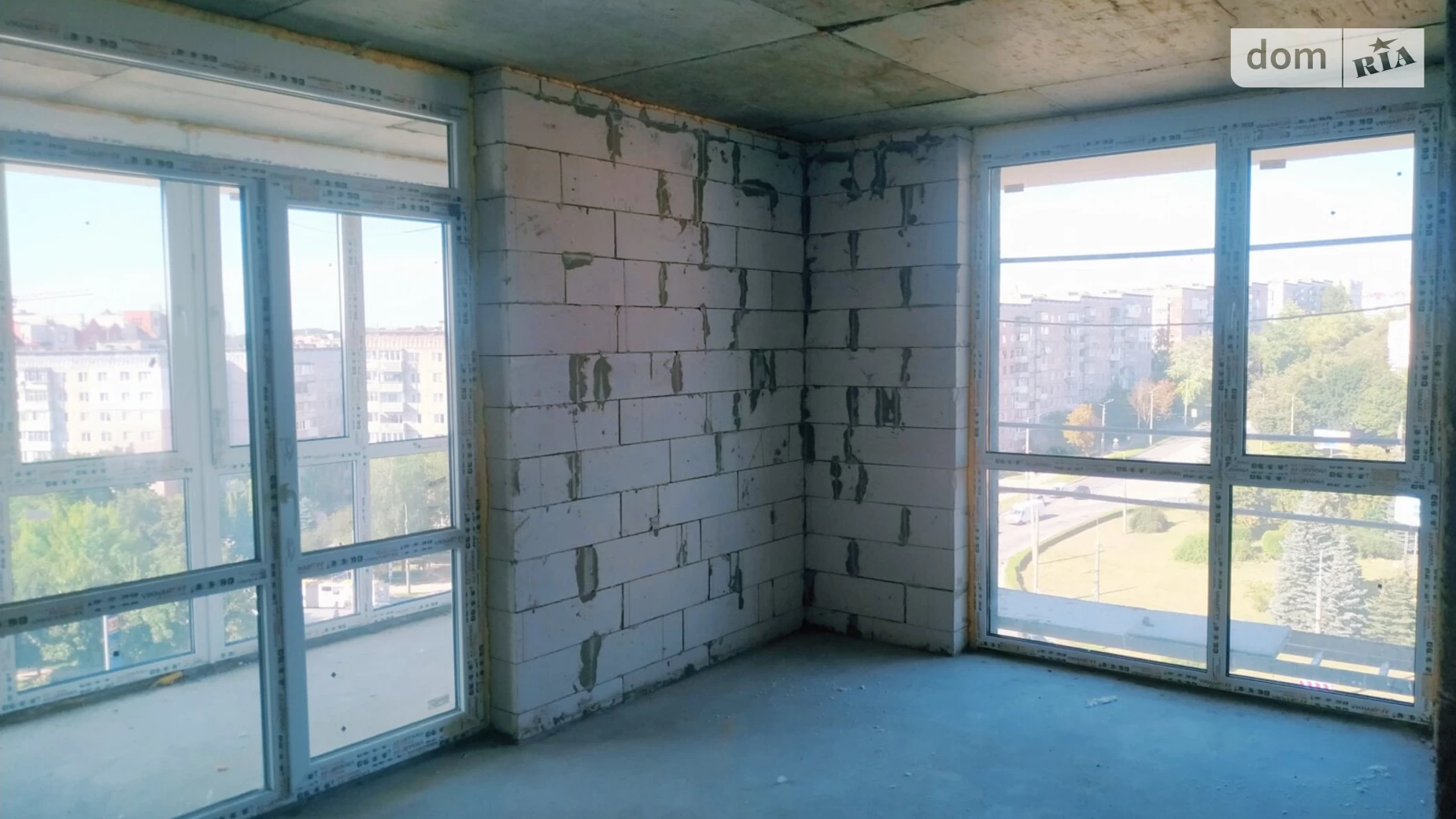 2-кімнатна квартира 71 кв. м у Тернополі, вул. Євгена Коновальця - фото 2