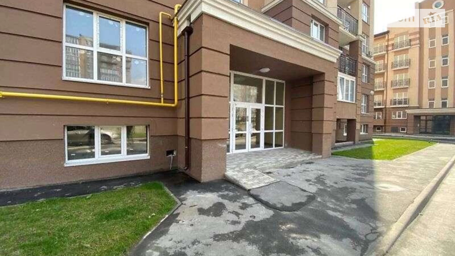 Продається 1-кімнатна квартира 43 кв. м у Києві, вул. Метрологічна, 29 - фото 2